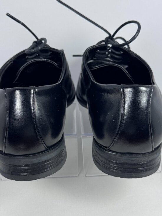New Without Tags! Kenneth Cole Reaction Oxford Dress Shoe Men’s Size 8 Black